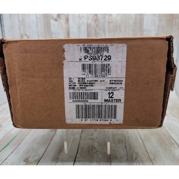 Box of 12 Buzz Master Quiz Games (Sealed Master Carton) for Sony PSP - Picture 2 of 6